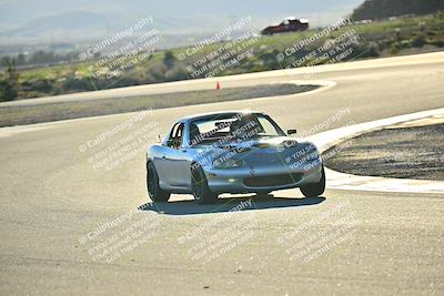 media/Dec-13-2025-Extreme Speed (Sat) [[d129ecb0b9]]/Beginner/Session 3 (Turn 5)/